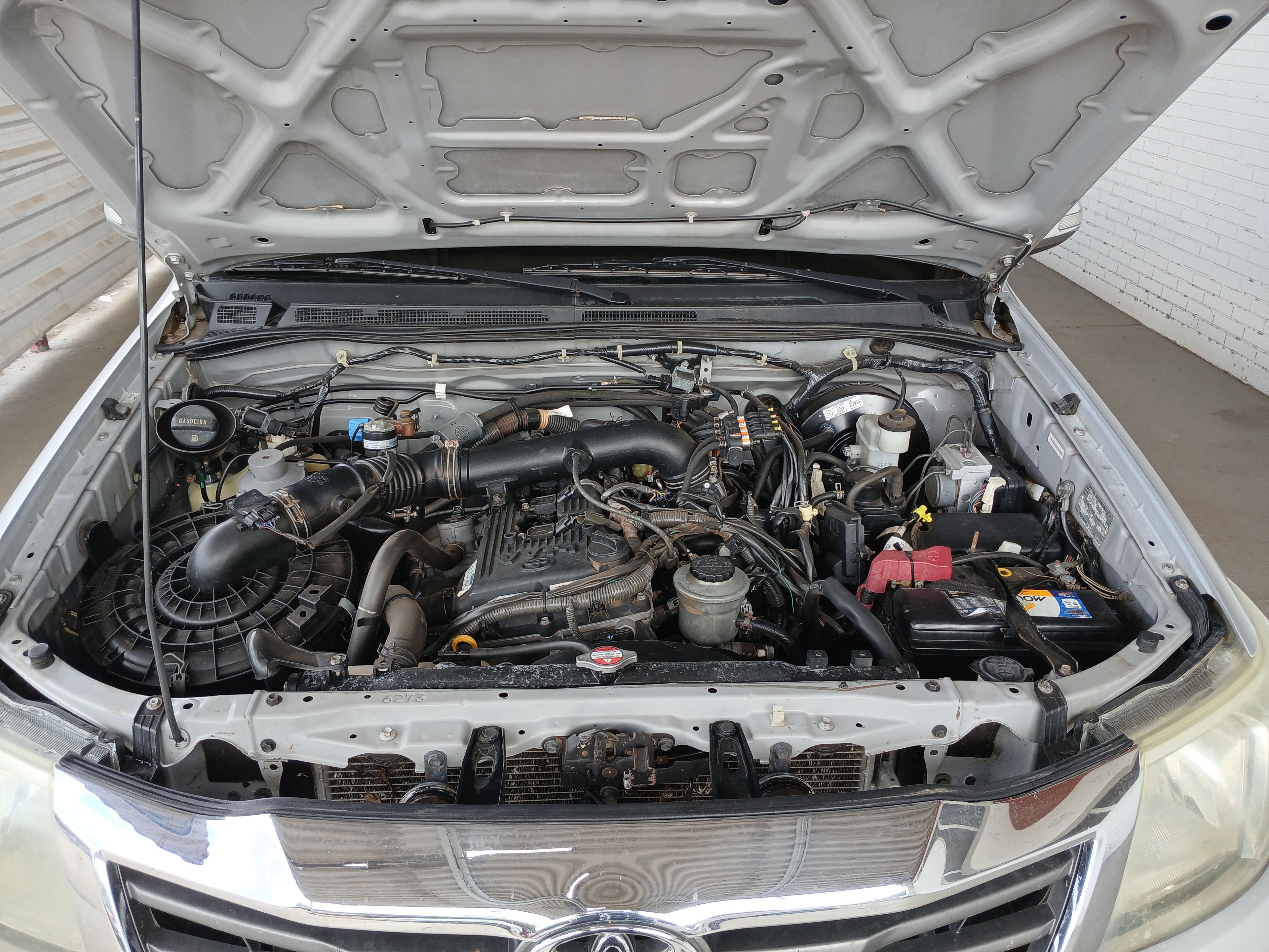 TOYOTA - HILUX CD4X4 SRV ANO 2013